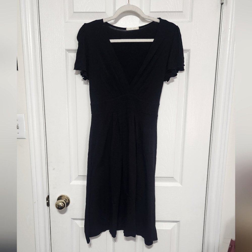 Flutter Sleeve Dress